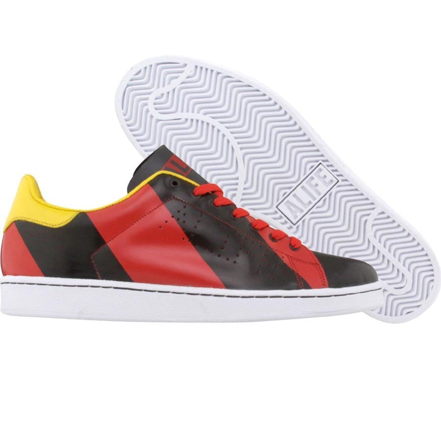 Insane Shoes - SocialX Demo Shop
